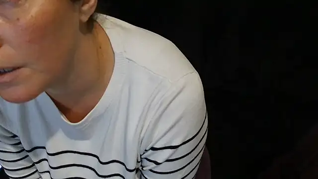 biboii online show from November 3, 8:21 pm