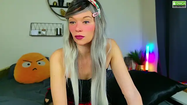 Kittychatte online show from December 15, 8:36 pm