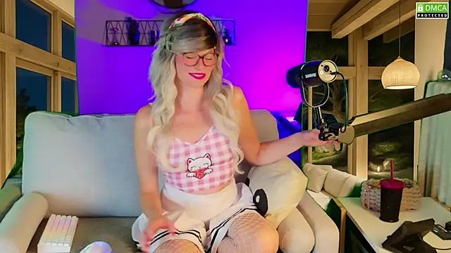 Kittychatte online show from September 8, 7:46 pm