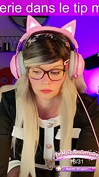 Kittychatte online show from April 22, 11:23 am