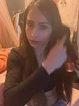 LaPetitechienne1 online show from February 19, 9:14 pm