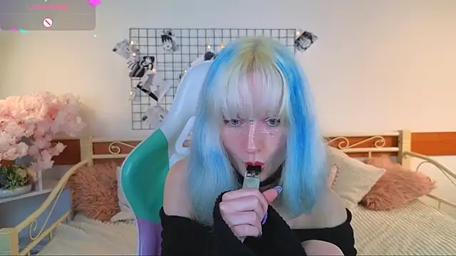 Katia Kim online show from April 20, 5:43 am