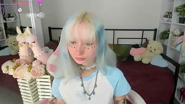 Katia Kim online show from April 24, 5:21 am