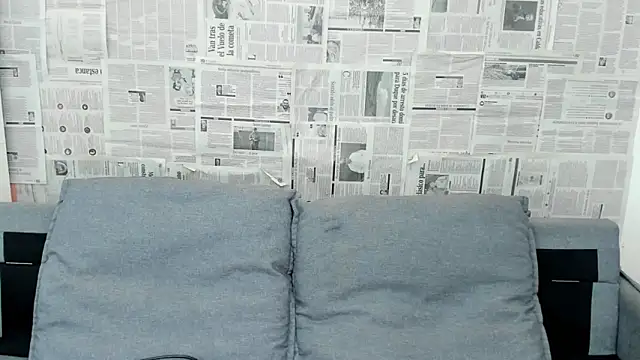 Snapshot of Mhelanny2 chatting on January 19, 2:38 pm Mhelanny2 online show from January 19, 2:38 pm