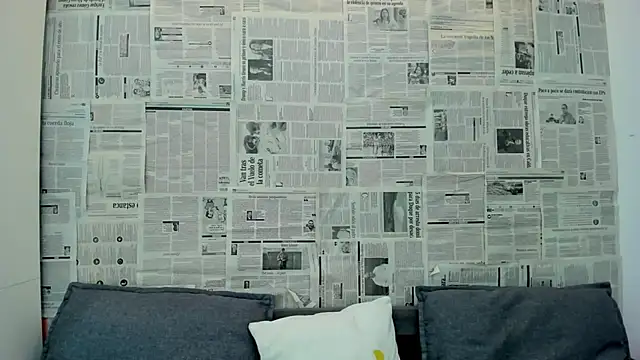 Snapshot of Mhelanny2 chatting on January 24, 3:55 pm Mhelanny2 online show from January 24, 3:55 pm