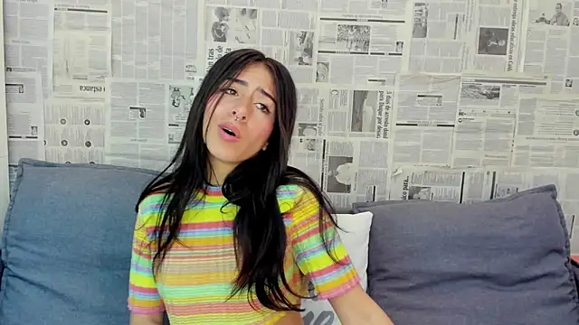 Snapshot of Mhelanny2 chatting on January 25, 6:24 pm Mhelanny2 online show from January 25, 6:24 pm