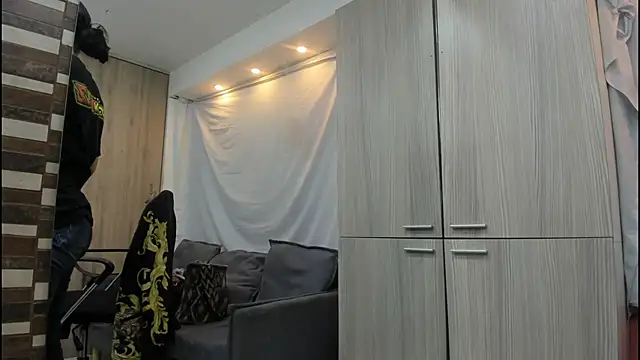 Snapshot of Mhelanny2 chatting on November 25, 6:30 pm Mhelanny2 online show from November 25, 6:30 pm