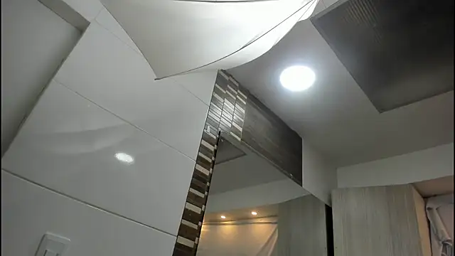 Snapshot of Mhelanny2 chatting on November 29, 5:49 pm Mhelanny2 online show from November 29, 5:49 pm