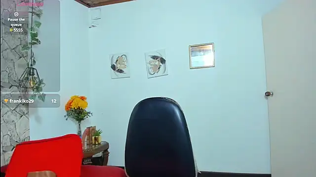 yasmin goldenst online show from February 28, 7:56 pm