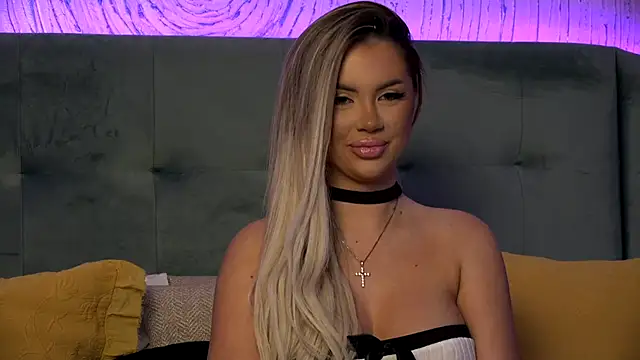 IvyRubens online show from February 11, 9:31 am