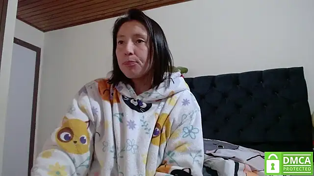 Sophi Cute online show from December 28, 10:34 pm