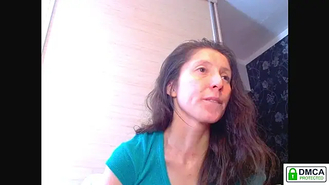 Sophi Cute online show from April 8, 12:05 pm