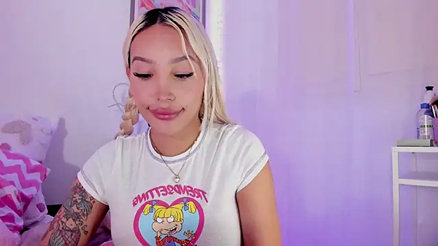  viioletweekend  online show from March 3, 5:29 pm