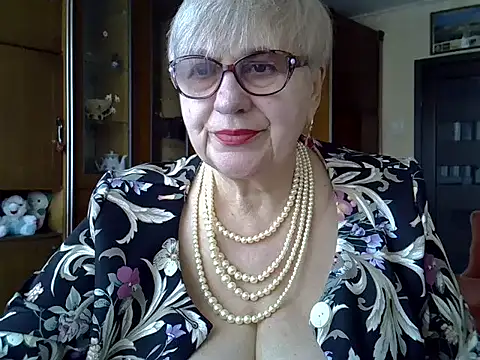 Snapshot of SweetCherry27 chatting on February 26, 10:36 am SweetCherry27 online show from February 26, 10:36 am