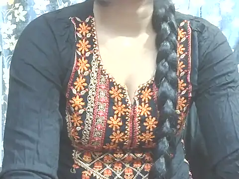 Snapshot of Supriya201 chatting on May 1, 2:43 pm Supriya201 online show from May 1, 2:43 pm