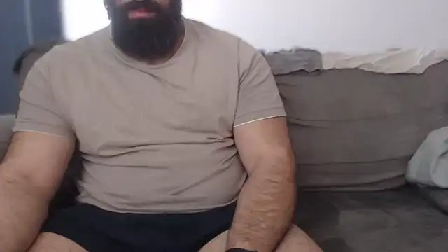 hugemachohandsome online show from March 7, 8:22 am