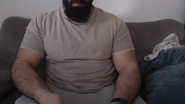 hugemachohandsome online show from April 21, 5:47 am