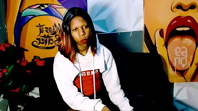 Snapshot of Ebonystormxxx chatting on September 26, 7:34 am Ebonystormxxx online show from September 26, 7:34 am