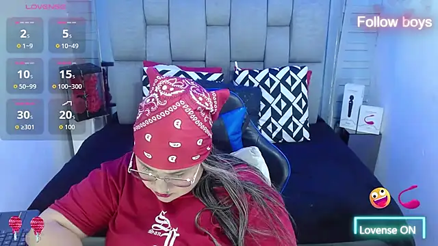 evelin zaens online show from October 16, 4:24 am