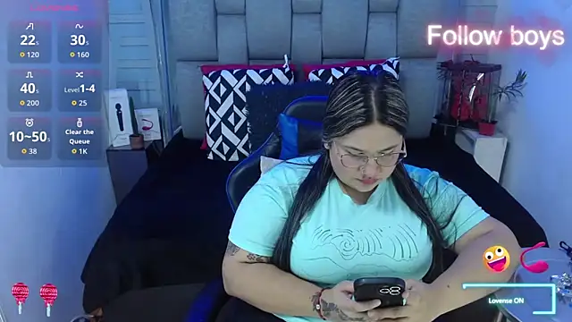 evelin zaens online show from November 7, 4:12 am