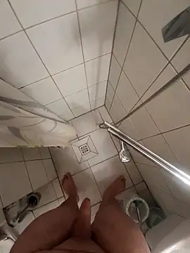 Snapshot of Dosen61 chatting on April 8, 11:27 pm Dosen61 online show from April 8, 11:27 pm