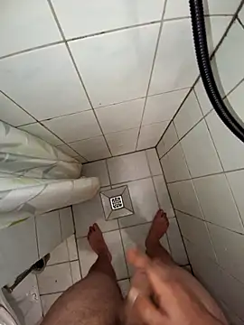 Snapshot of Dosen61 chatting on April 12, 9:20 pm Dosen61 online show from April 12, 9:20 pm