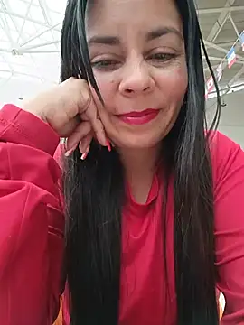 Snapshot of johannatb chatting on July 14, 8:47 pm johannatb online show from July 14, 8:47 pm