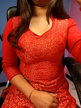 Snapshot of Aditi_1 chatting on January 27, 11:43 pm Aditi 1 online show from January 27, 11:43 pm