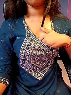 Snapshot of Aditi_1 chatting on February 11, 12:59 am Aditi 1 online show from February 11, 12:59 am