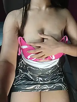 Snapshot of Aditi_1 chatting on August 9, 3:23 am Aditi 1 online show from August 9, 3:23 am