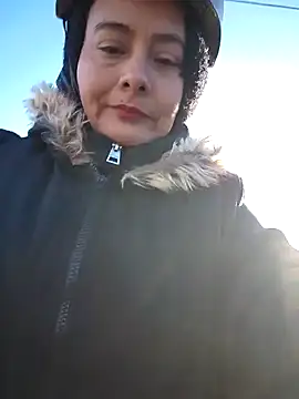 bellapaty online show from January 17, 4:15 pm