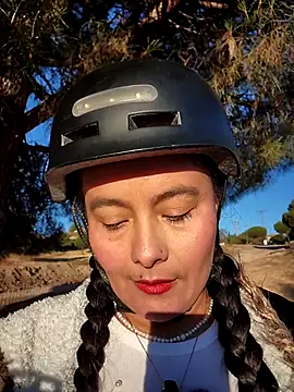 bellapaty online show from October 6, 7:06 am