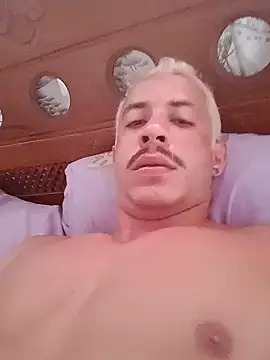 MachoScorpionCaralho online show from January 3, 6:57 pm