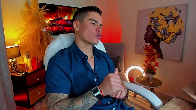 Matias Murrier online show from February 12, 2:43 pm