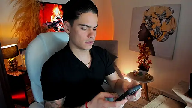 Matias Murrier online show from April 15, 11:50 am