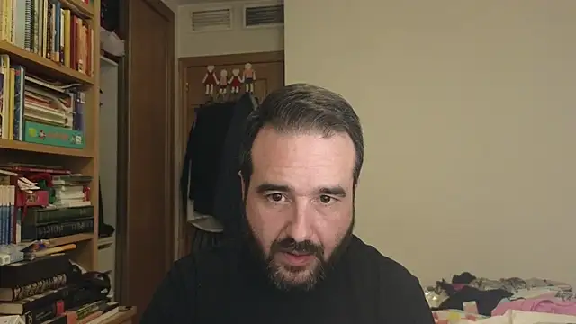 curiosillo83 online show from November 3, 5:47 pm