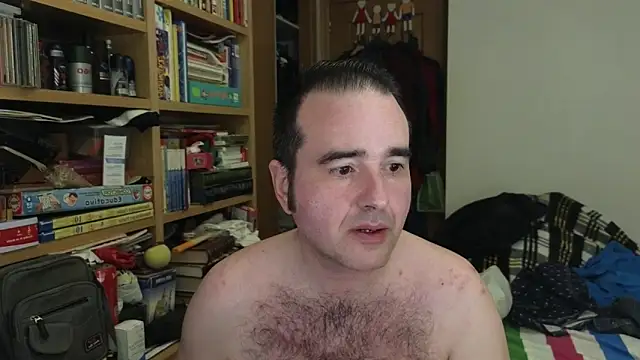 curiosillo83 online show from April 19, 10:45 pm