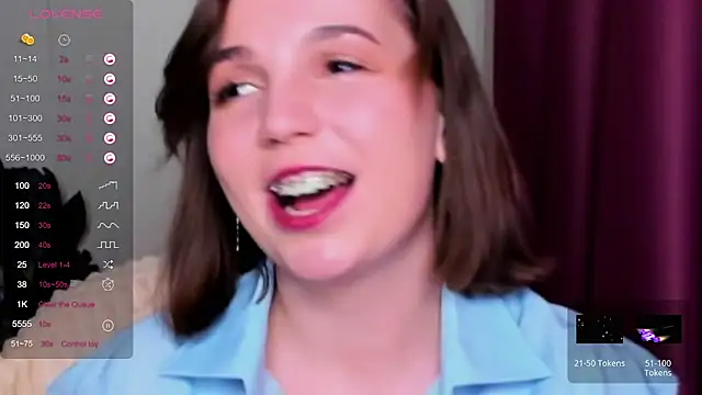 KindHazelHere  online show from February 28, 11:23 pm