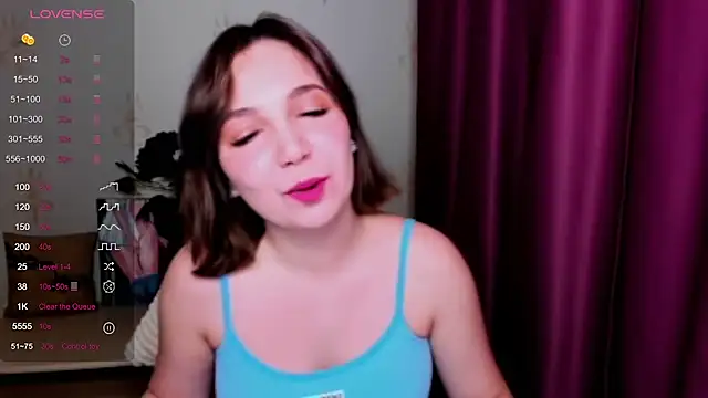 KindHazelHere  online show from March 4, 4:30 pm