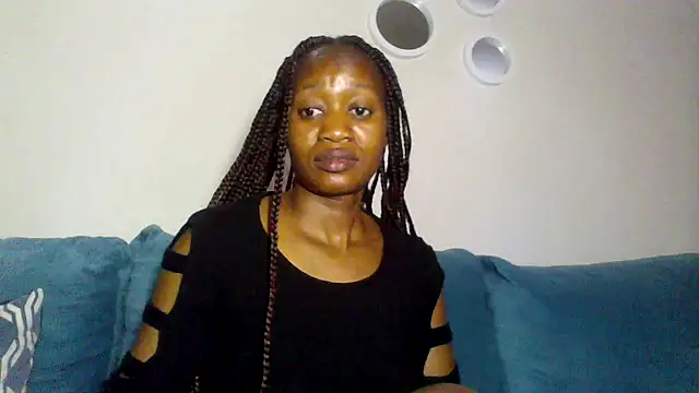 Snapshot of Hardnipples8 chatting on December 4, 10:51 pm Hardnipples8 online show from December 4, 10:51 pm