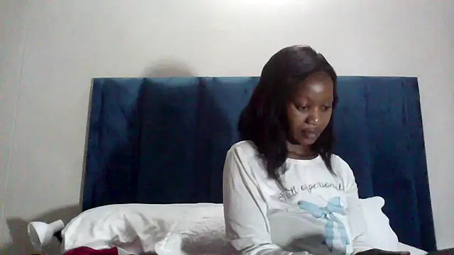 Snapshot of Hardnipples8 chatting on December 15, 10:58 pm Hardnipples8 online show from December 15, 10:58 pm