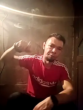 Snapshot of Medelin92 chatting on December 14, 8:02 pm Medelin92 online show from December 14, 8:02 pm