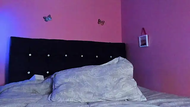 Snapshot of Miis_sara_ chatting on March 18, 8:48 pm Miis sara  online show from March 18, 8:48 pm