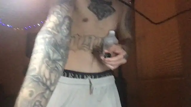 Bwcjoshbanks online show from April 23, 5:08 am