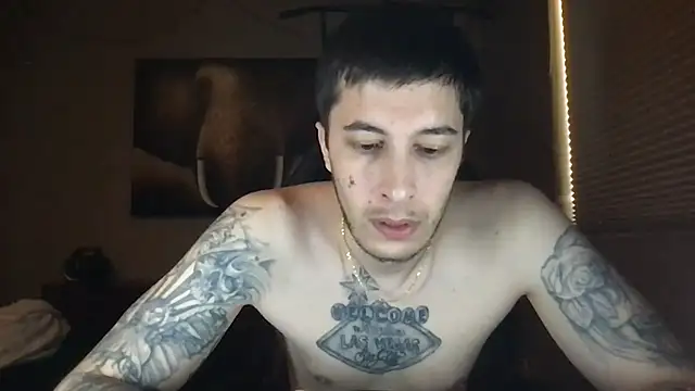 Snapshot of Bwcjoshbanks chatting on June 2, 7:49 pm Bwcjoshbanks online show from June 2, 7:49 pm