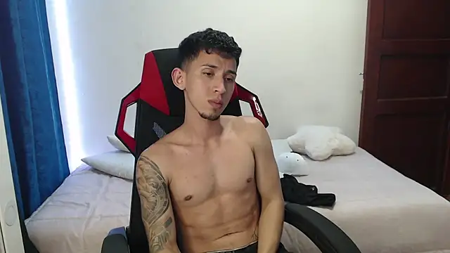 stevenSEX123 online show from March 1, 4:47 am