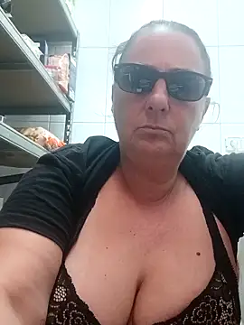 Snapshot of eroticjessitop chatting on October 30, 3:46 pm eroticjessitop online show from October 30, 3:46 pm