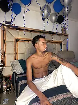 matatanlove online show from August 8, 2:36 am