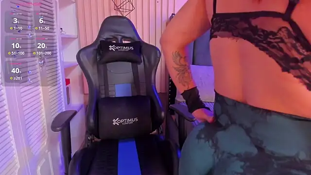 ashlye miller  online show from February 6, 3:48 am