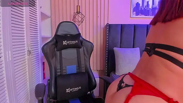 ashlye miller  online show from February 15, 3:52 am